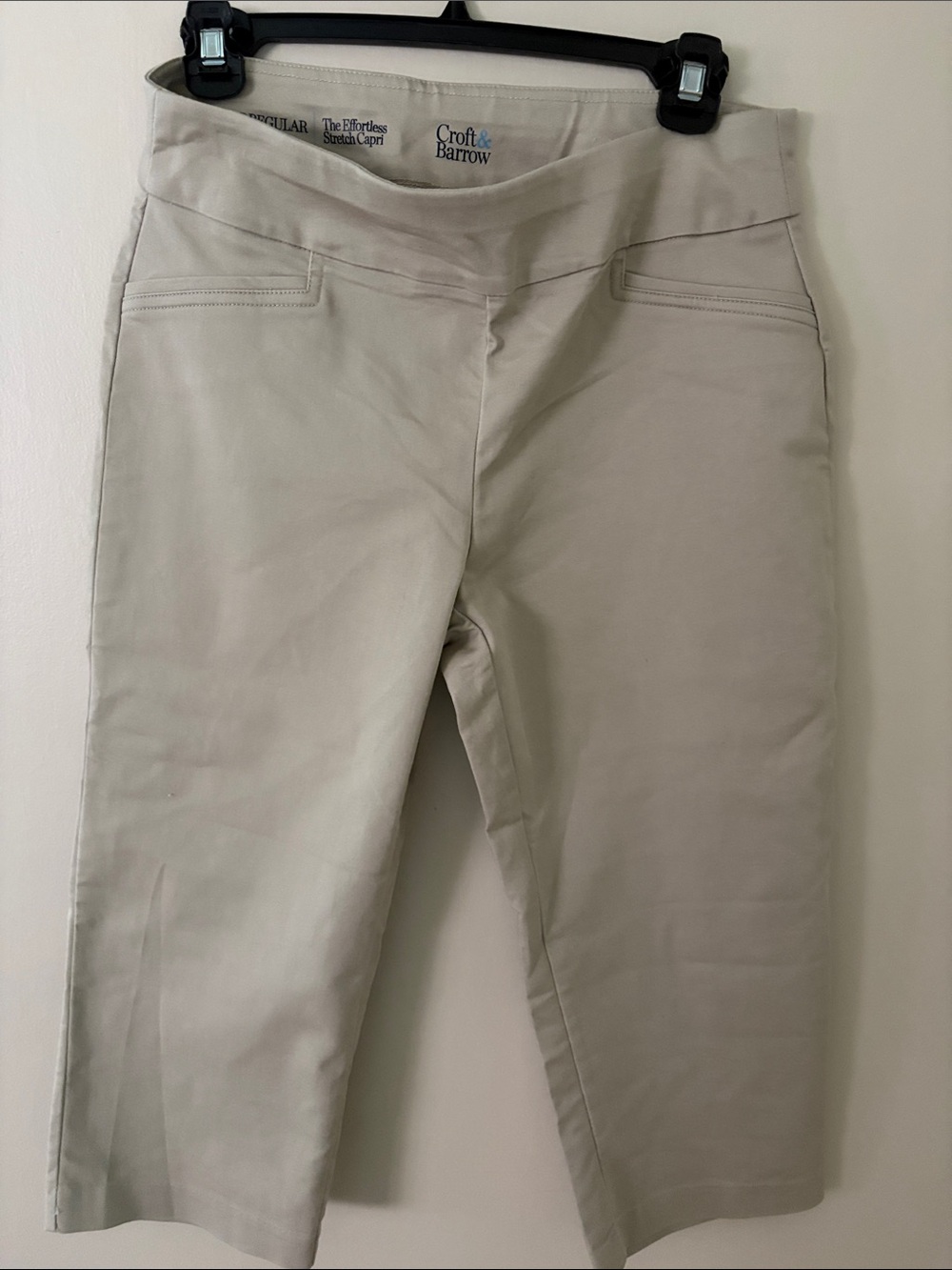croft & barrow Beige Stretch Capri Pants